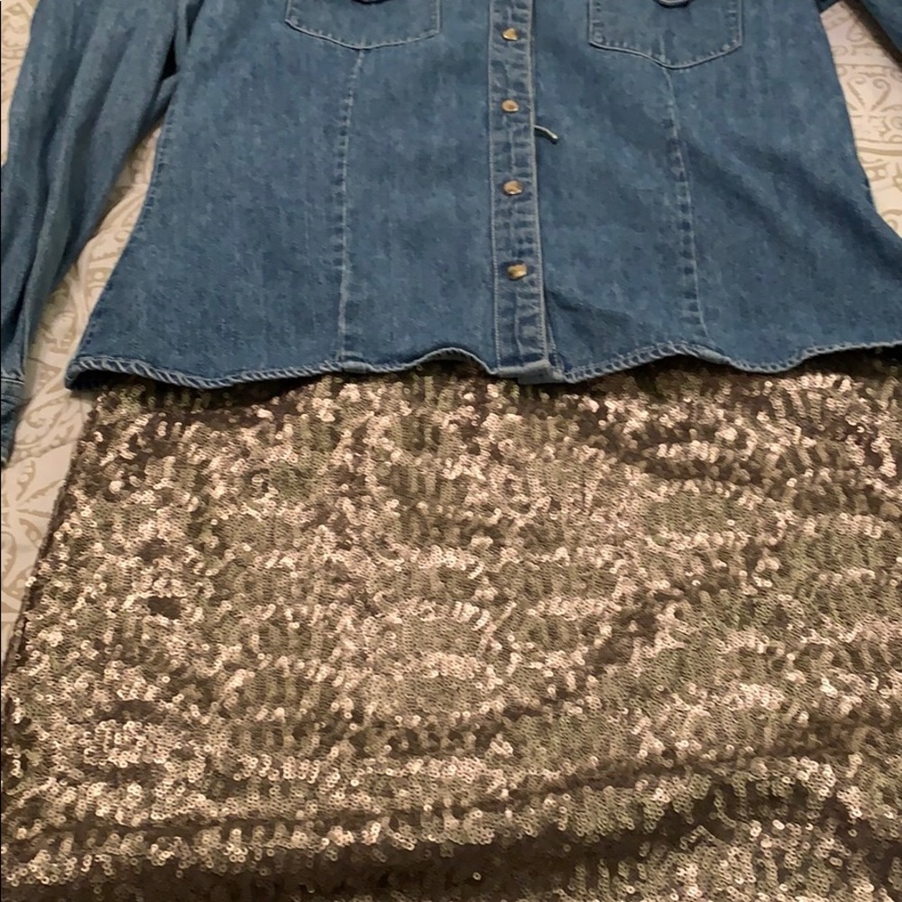 Old Navy Gold Sequin Skirt